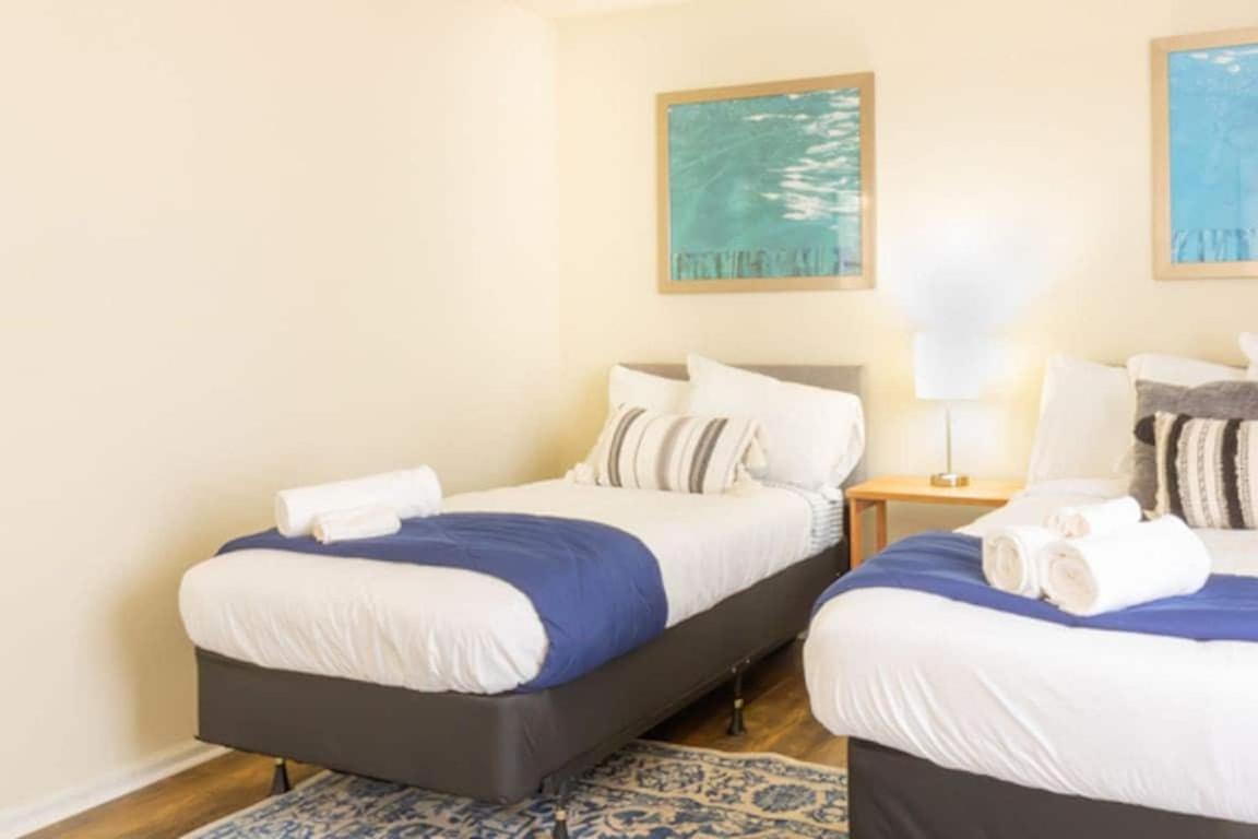 The Delightful Doubles- Unit A- Centrally Located Columbus