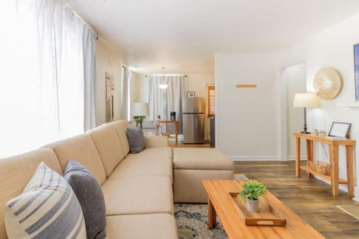 The Delightful Doubles- Unit A- Centrally Located *