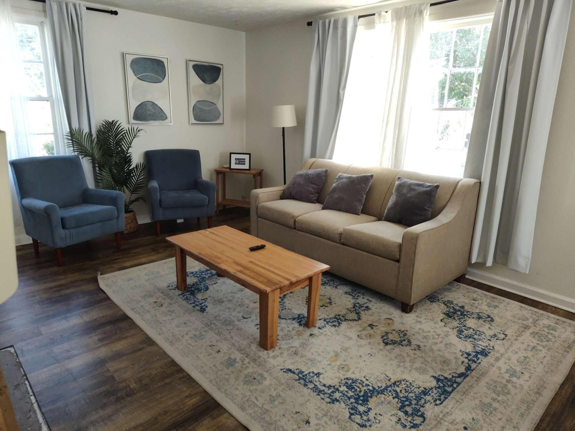 Holiday home The Delightful Doubles- Unit A- Centrally Located